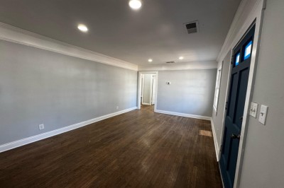 Home in Marietta - 1010